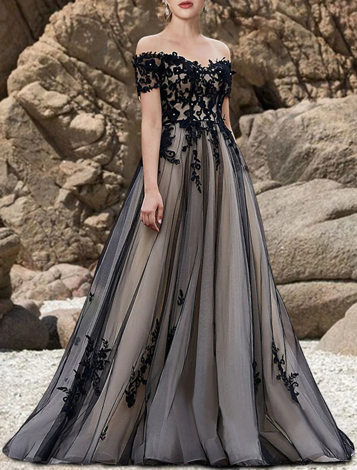 Engagement Gothic Wedding Dresses in Color Formal Wedding Dresses A-Line Off Shoulder Short Sleeve Sweep / Brush Train Lace Bridal Gowns With Bow(s) Appliques Satin Wedding Dress