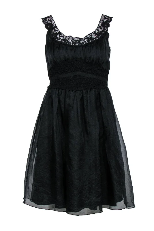 Anna Sui - Black Lace Fitted Silk Dress Sz 6 Lace Dress Style