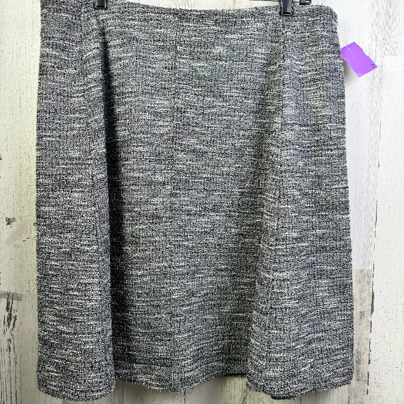 Grey Skirt Mini & Short Talbots, Size 16 Vintage Denim Skirt