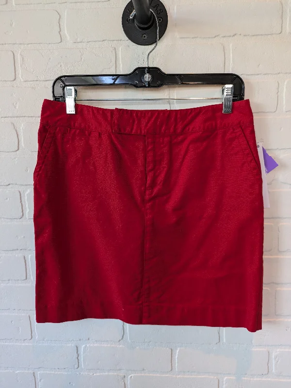 Red Skirt Mini & Short Banana Republic, Size 4 White Mini Skirt